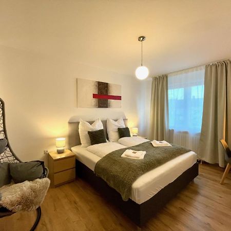 Downtown Apartment By Ninja Spaces - Kingsize-Bett, Kueche, Netflix, Terrasse Wuppertal Exterior foto
