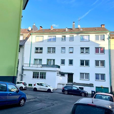 Downtown Apartment By Ninja Spaces - Kingsize-Bett, Kueche, Netflix, Terrasse Wuppertal Exterior foto