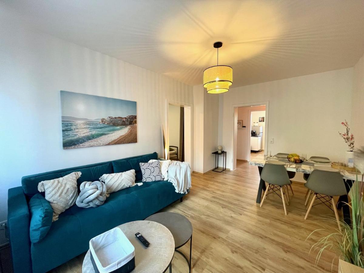 Downtown Apartment By Ninja Spaces - Kingsize-Bett, Kueche, Netflix, Terrasse Wuppertal Exterior foto