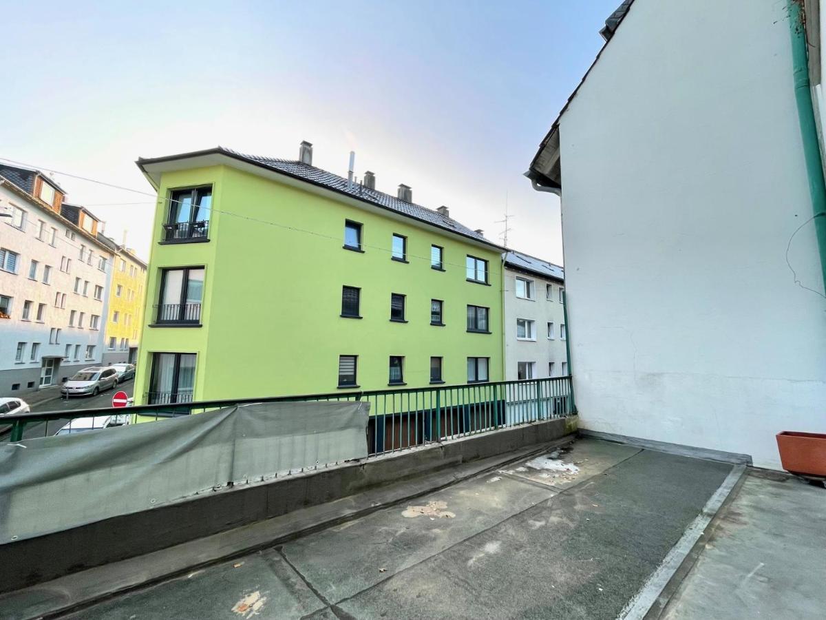 Downtown Apartment By Ninja Spaces - Kingsize-Bett, Kueche, Netflix, Terrasse Wuppertal Exterior foto